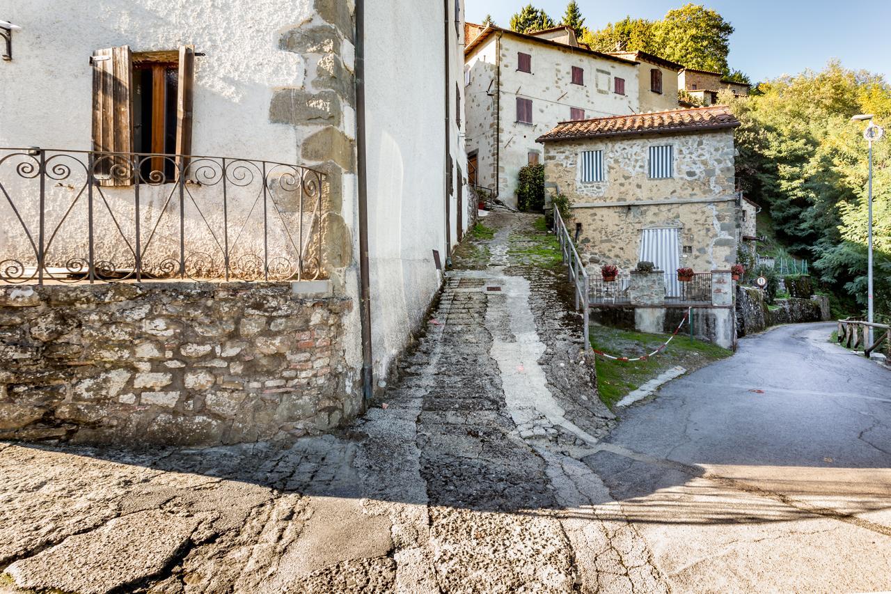 Apartamento Casa Dei Ciliegi Monti di Villa Exterior foto