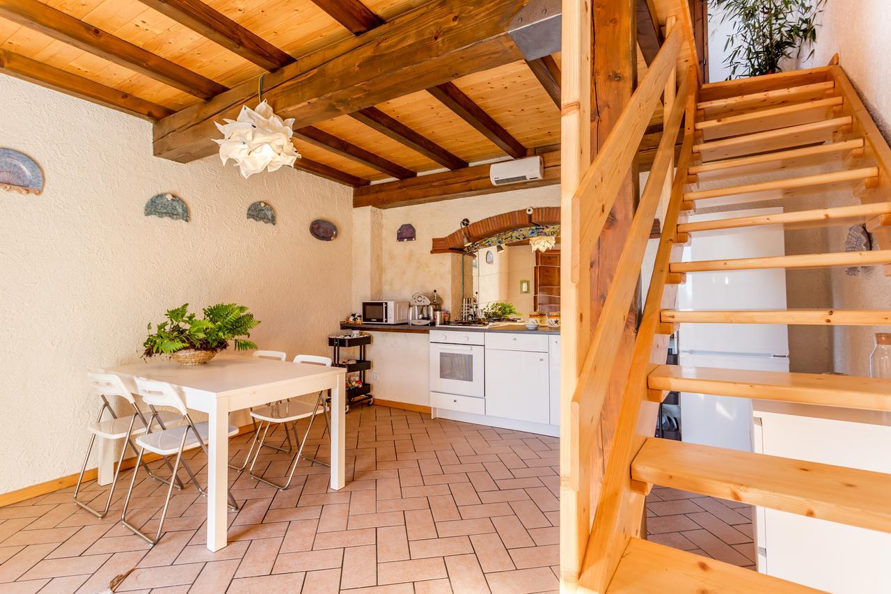 Apartamento Casa Dei Ciliegi Monti di Villa Exterior foto